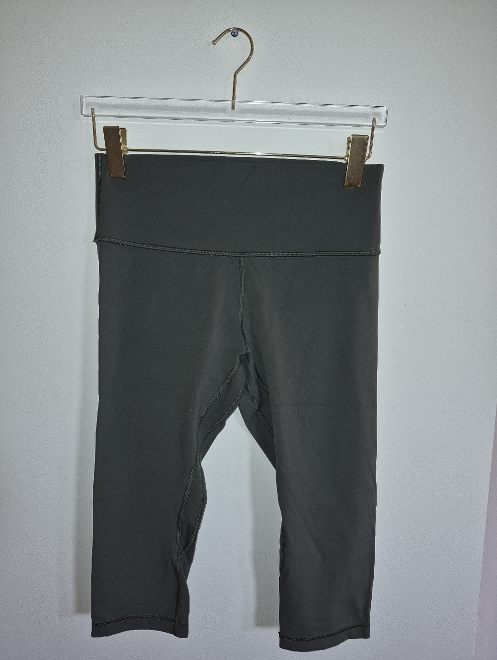 Lululemon Align Crop 19" Dark Forest Size 10